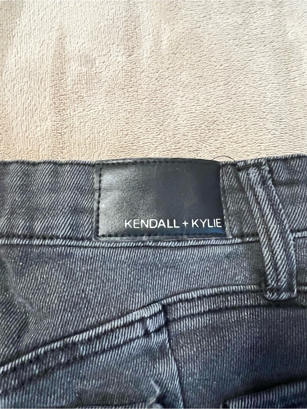 Kendall & Kylie Distressed Black Jeans - Picture 5 of 5